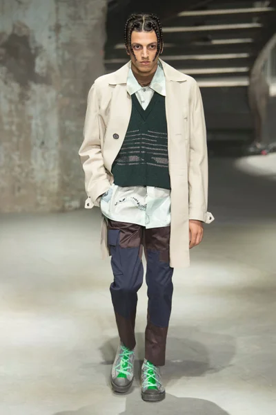 Look 36